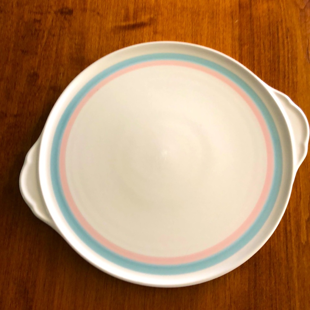 Pfaltzgraff aura cake platter